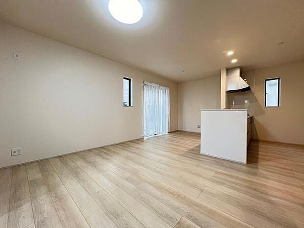 家族団らんの場所としてゆったりと居心地の良いリビングです。