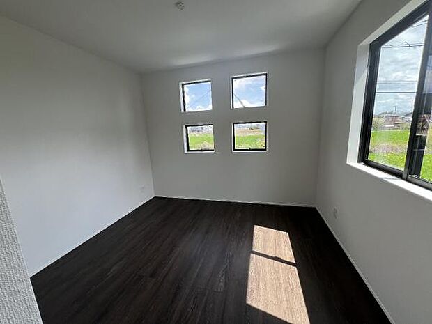 子供部屋にもちょうど良い大きさのお部屋です。