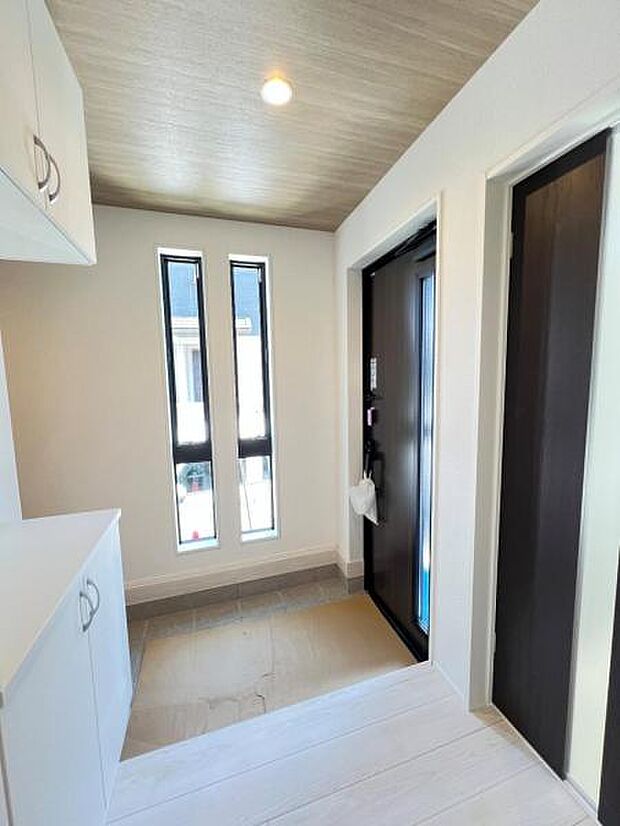 いつも気持ちよくご家族を迎えられる玄関です。