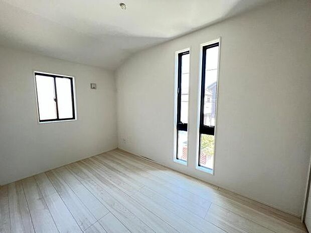 子供部屋にもちょうど良い大きさのお部屋です。