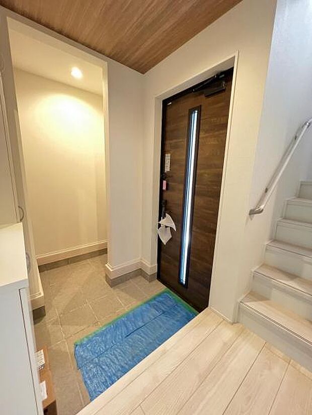 いつも気持ちよくご家族を迎えられる玄関です。