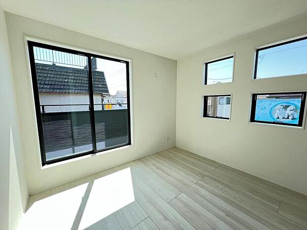 子供部屋にもちょうど良い大きさのお部屋です。