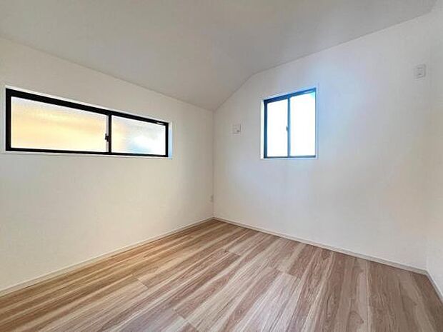 子供部屋にもちょうど良い大きさのお部屋です。