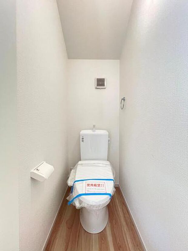 ほっと安らげるトイレ空間です。