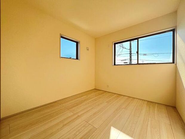 子供部屋にもちょうど良い大きさのお部屋です。