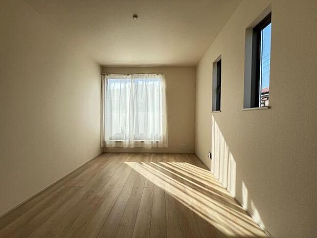 子供部屋にもちょうど良い大きさのお部屋です。