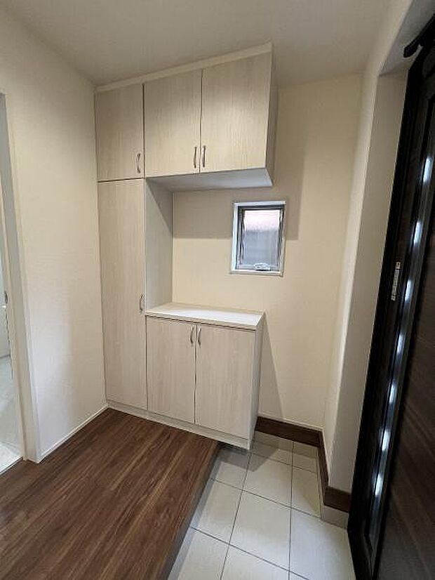 いつも気持ちよくご家族を迎えられる玄関です。