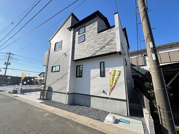 間取はファミリーにもおすすめ4LDKの新築戸建です。