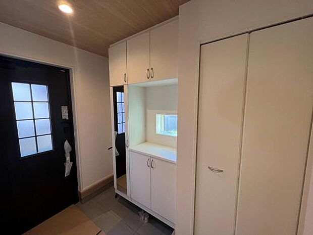 いつも気持ちよくご家族を迎えられる玄関です。