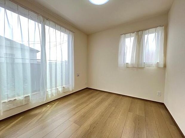 子供部屋にもちょうど良い大きさのお部屋です。