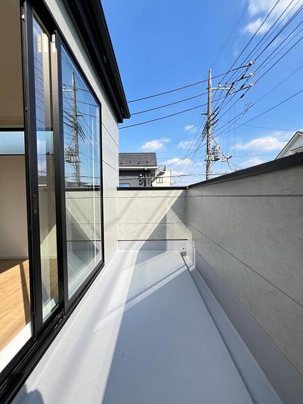 お洗濯ものを気持ち良く太陽の光で干せるのが嬉しいですね。