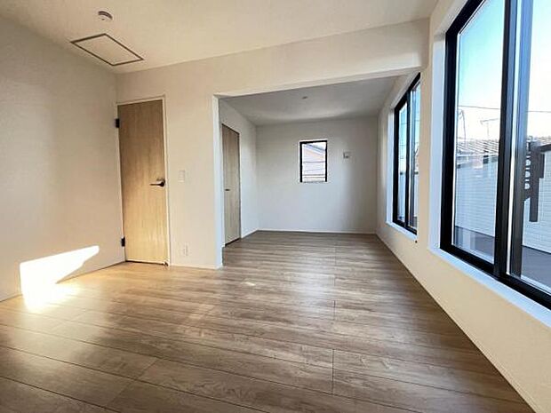 子供部屋にもちょうど良い大きさのお部屋です。