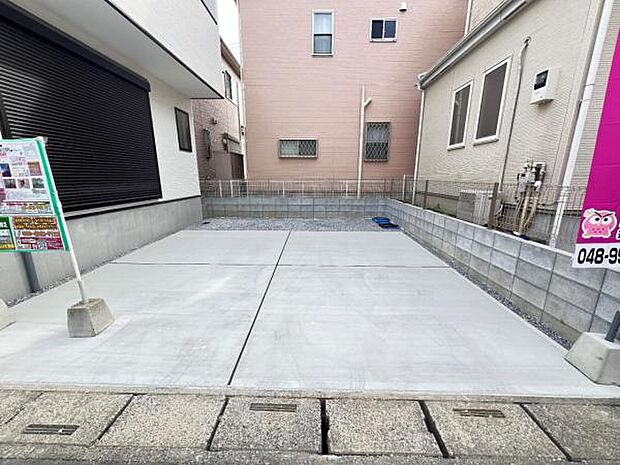 駐車場ももちろん完備しておりますのでお車所有の方にも心強いです。