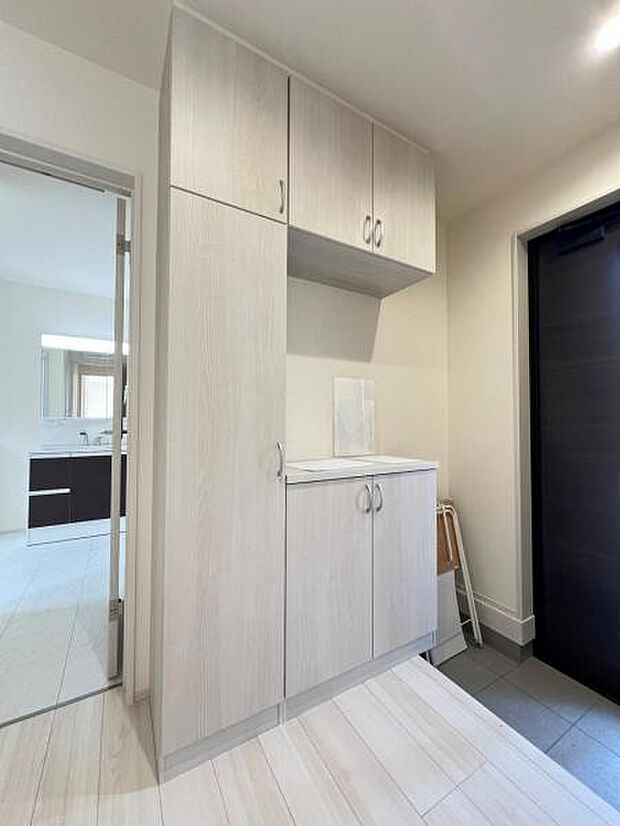 いつも気持ちよくご家族を迎えられる玄関です。