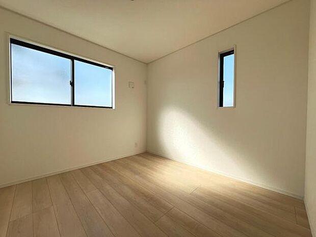 子供部屋にもちょうど良い大きさのお部屋です。