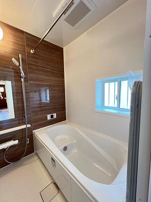 お風呂でほっとひといき。1日の疲れを癒しましょう。