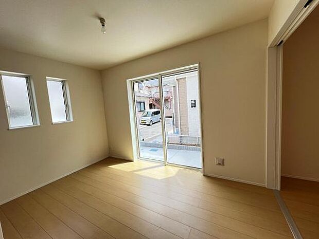 間取はファミリーにもおすすめ4LDKの新築戸建です。