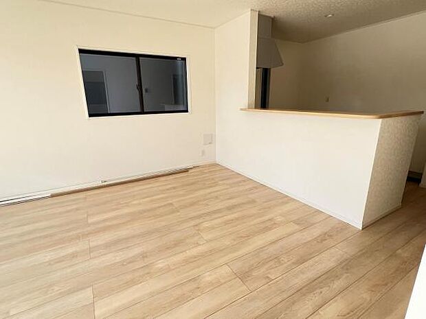 ご家族の温かい時間を演出するダイニングスペースです。