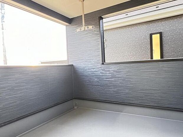 お洗濯ものを気持ち良く太陽の光で干せるのが嬉しいですね。