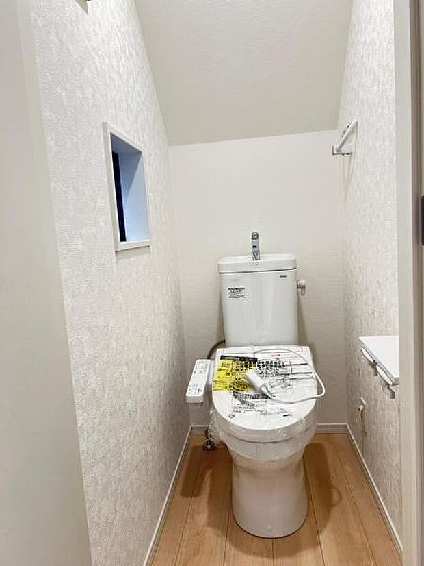 ほっと安らげるトイレ空間です。