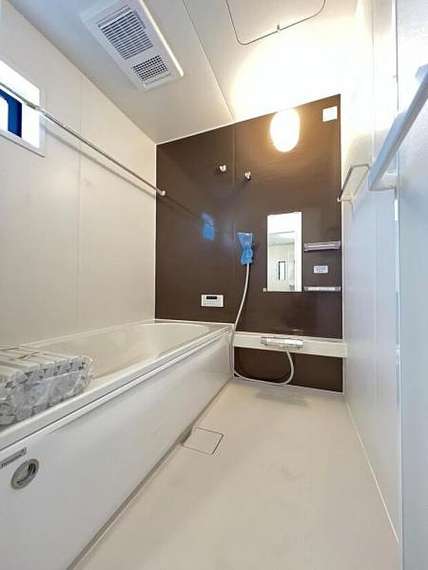 お風呂でほっとひといき。1日の疲れを癒しましょう。