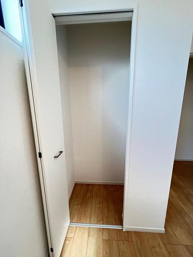 収納豊富な間取りで、室内もスッキリ快適です。