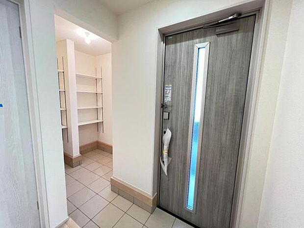 いつも気持ちよくご家族を迎えられる玄関です。