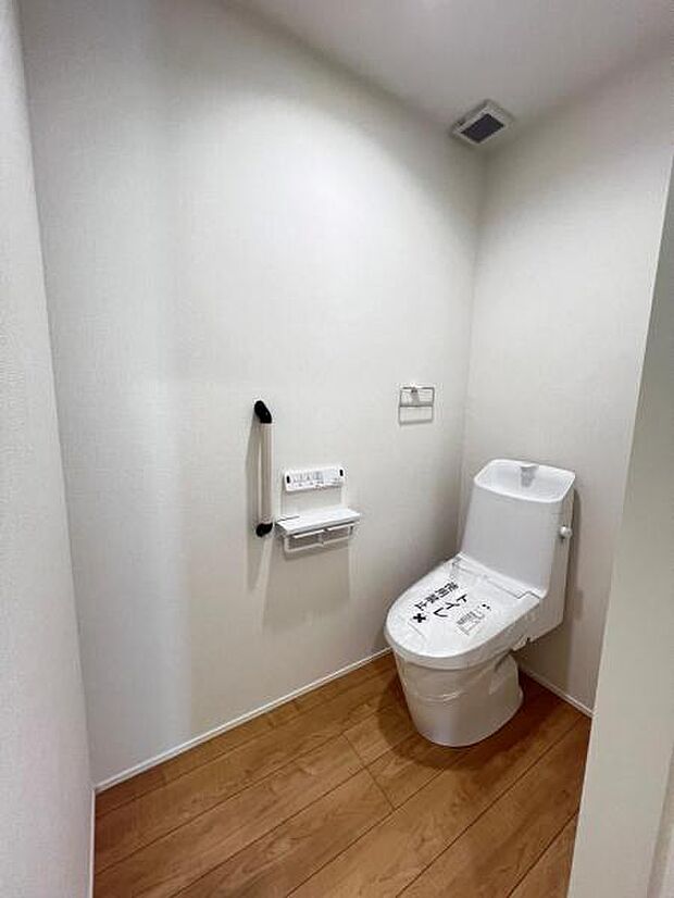 ほっと安らげるトイレ空間です。