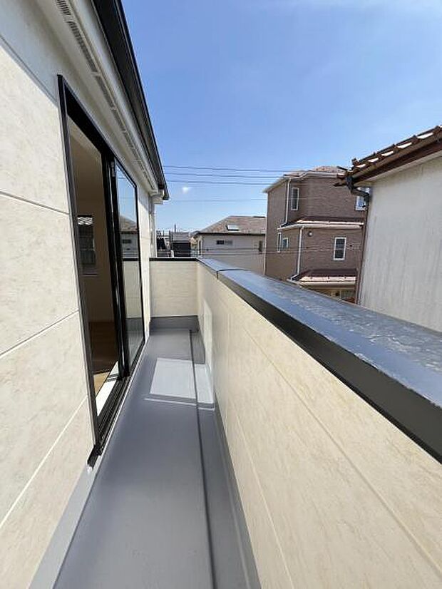 お洗濯ものを気持ち良く太陽の光で干せるのが嬉しいですね。