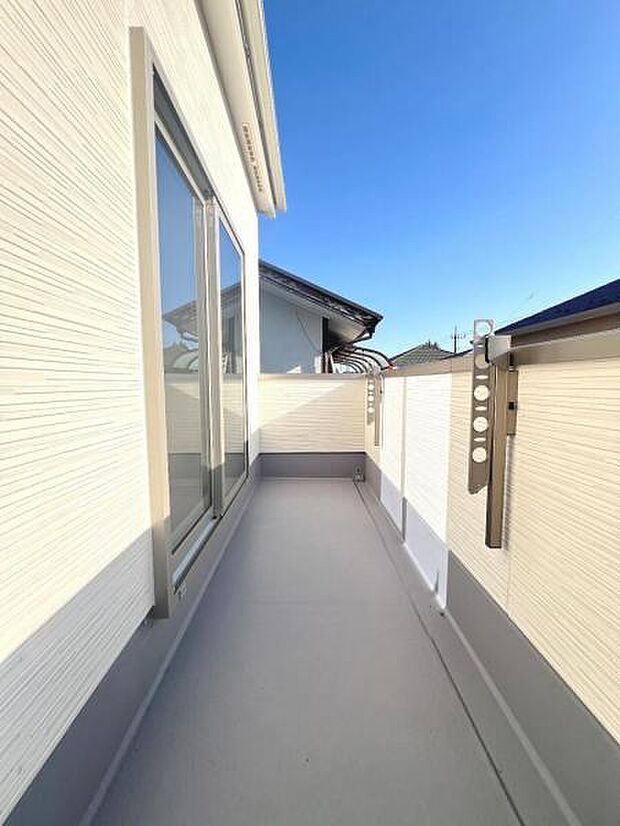 お洗濯ものを気持ち良く太陽の光で干せるのが嬉しいですね。