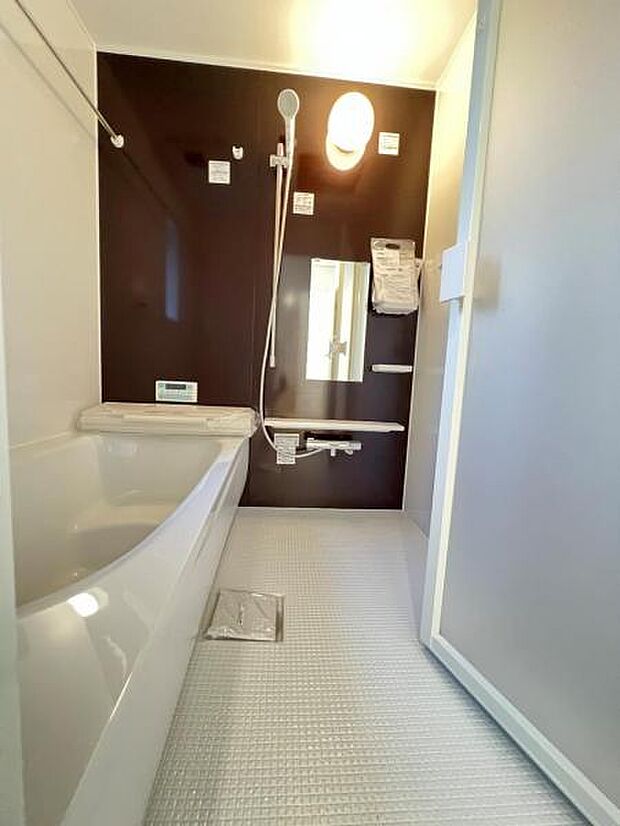 お風呂でほっとひといき。1日の疲れを癒しましょう。