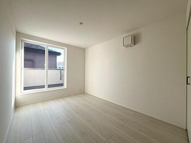 寝室にもご利用いただける居室スペースです。