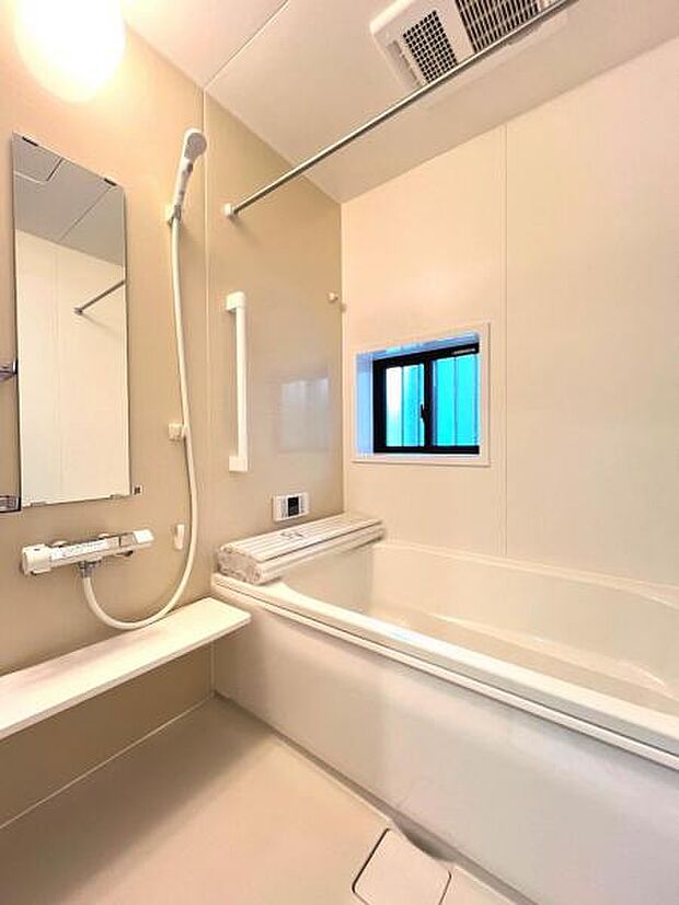 お風呂でほっとひといき。1日の疲れを癒しましょう。