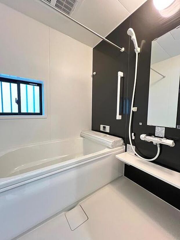 お風呂でほっとひといき。1日の疲れを癒しましょう。