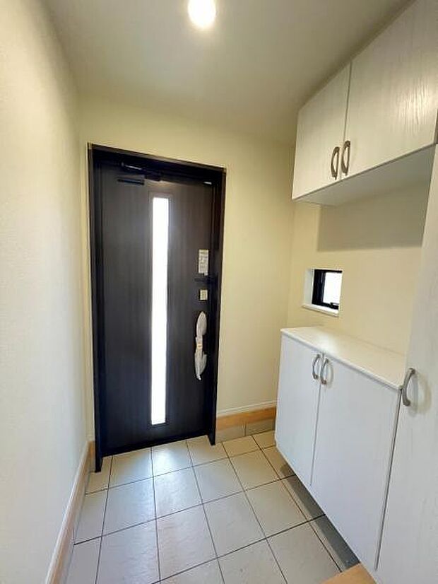 いつも気持ちよくご家族を迎えられる玄関です。