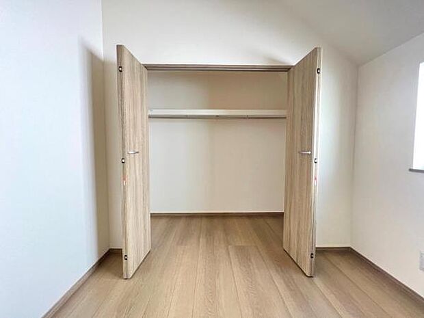 収納豊富な間取りで、室内もスッキリ快適です。