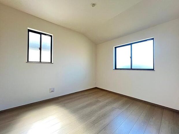 間取はファミリーにもおすすめ4LDKの新築戸建です。