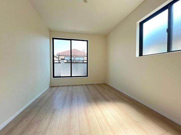 子供部屋にもちょうど良い大きさのお部屋です。