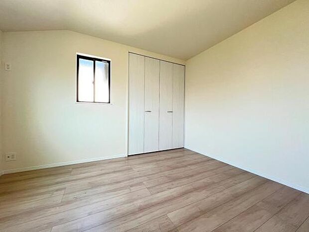 間取はファミリーにもおすすめ4LDKの新築戸建です。