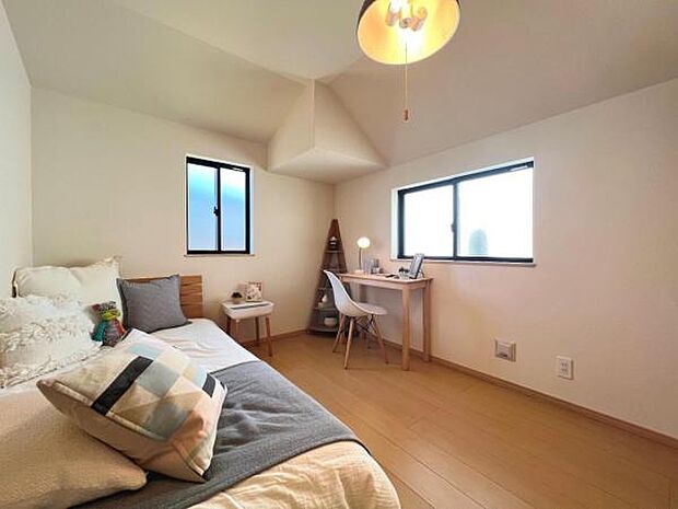 子供部屋にもちょうど良い大きさのお部屋です。