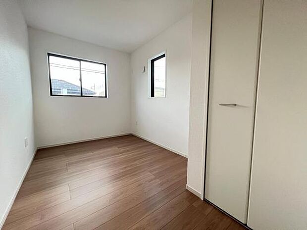 子供部屋にもちょうど良い大きさのお部屋です。