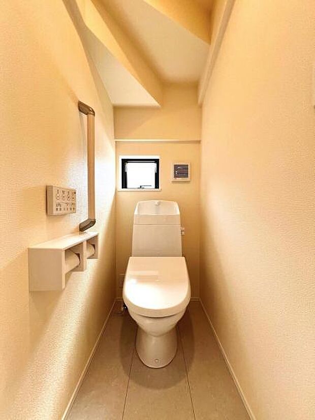 ほっと安らげるトイレ空間です。