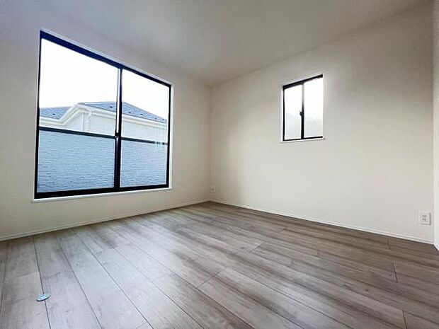子供部屋にもちょうど良い大きさのお部屋です。