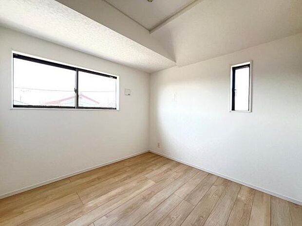 子供部屋にもちょうど良い大きさのお部屋です。