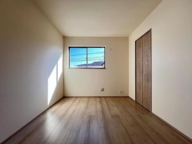 子供部屋にもちょうど良い大きさのお部屋です。
