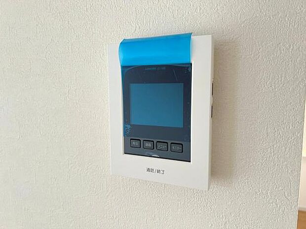 訪問者を確認できるTVモニター付きインターフォンです。