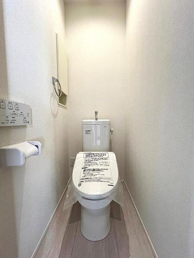 ほっと安らげるトイレ空間です。