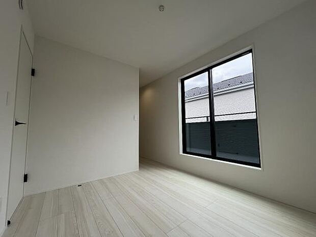 子供部屋にもちょうど良い大きさのお部屋です。