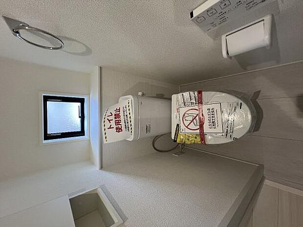 ほっと安らげるトイレ空間です。