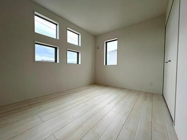 子供部屋にもちょうど良い大きさのお部屋です。